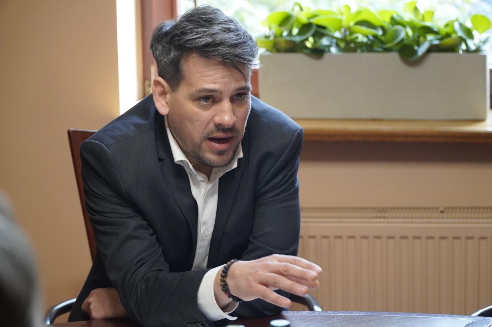 Zdjęcie w galerii na portalu naszraciborz.pl: W raciborskim magistracie rozmawiano o nowych kortach wiadomości z regionu