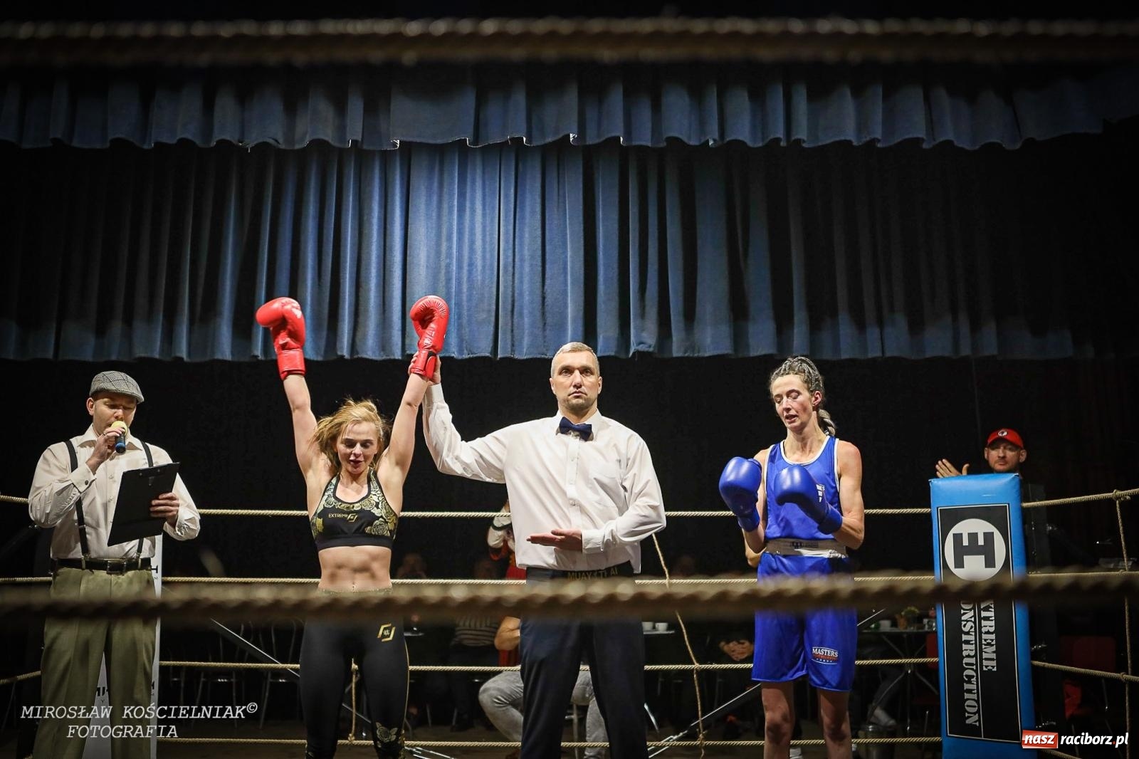 Zdjęcie w galerii na portalu naszraciborz.pl: Bokserskie show w retro stylu – niezapomniana gala w Kietrzu [FOTO i WIDEO] wiadomości z regionu