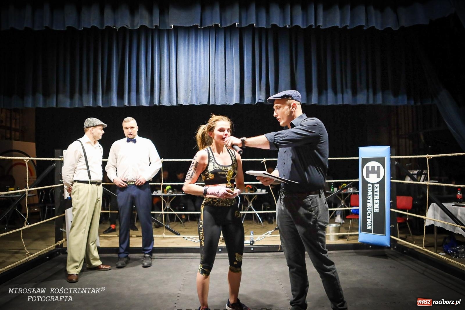 Zdjęcie w galerii na portalu naszraciborz.pl: Bokserskie show w retro stylu – niezapomniana gala w Kietrzu [FOTO i WIDEO] wiadomości z regionu