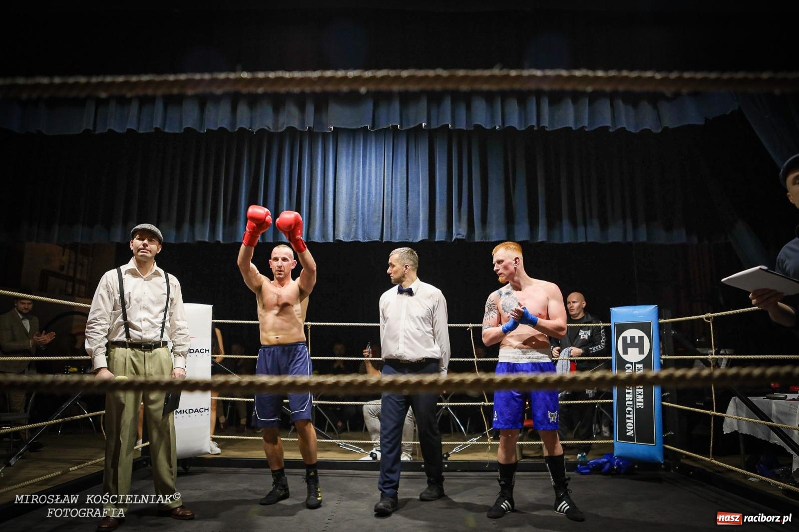 Zdjęcie w galerii na portalu naszraciborz.pl: Bokserskie show w retro stylu – niezapomniana gala w Kietrzu [FOTO i WIDEO] wiadomości z regionu