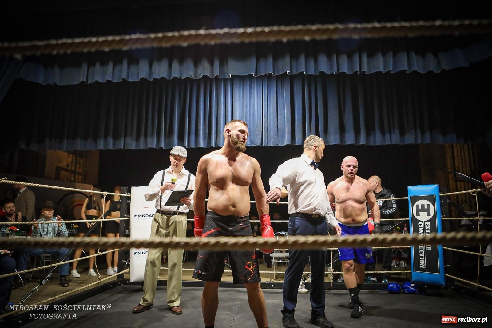 Zdjęcie w galerii na portalu naszraciborz.pl: Bokserskie show w retro stylu – niezapomniana gala w Kietrzu [FOTO i WIDEO] wiadomości z regionu