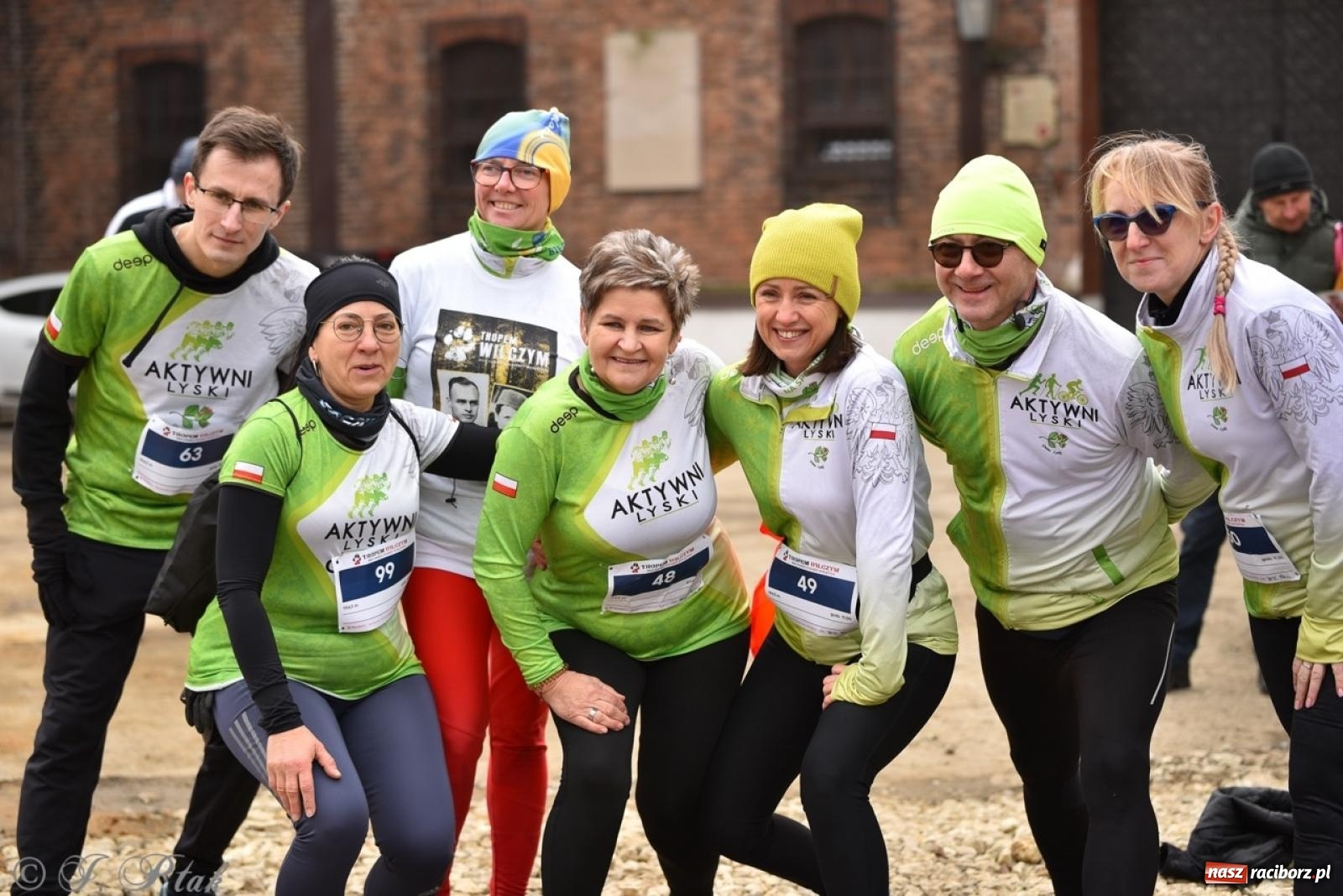 Zdjęcie w galerii na portalu naszraciborz.pl: Bieg Pamięci Żołnierzy Wyklętych TROPEM WILCZYM 2025: Racibórz uhonorował Niezłomnych wiadomości z regionu