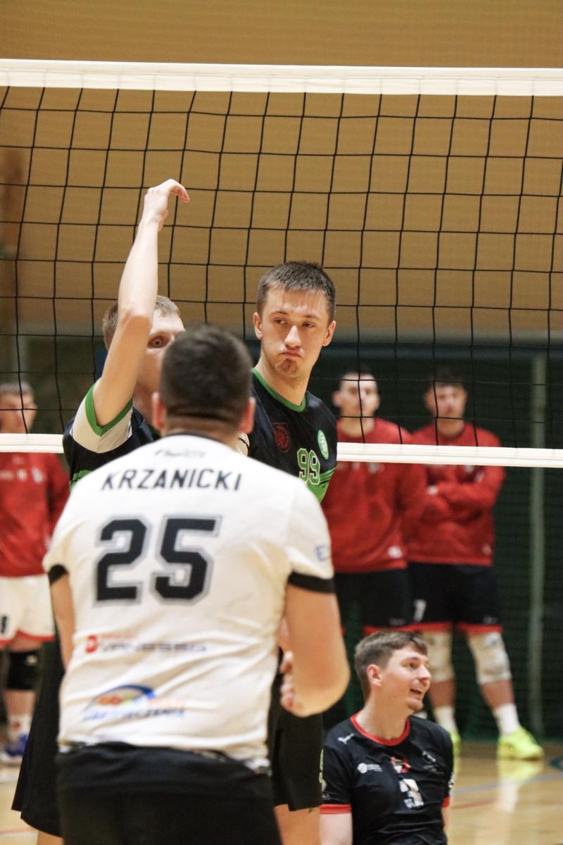 Zdjęcie w galerii na portalu naszraciborz.pl: Choć z liderem przegrali, do fazy play-off awansowali [FOTO] wiadomości z regionu