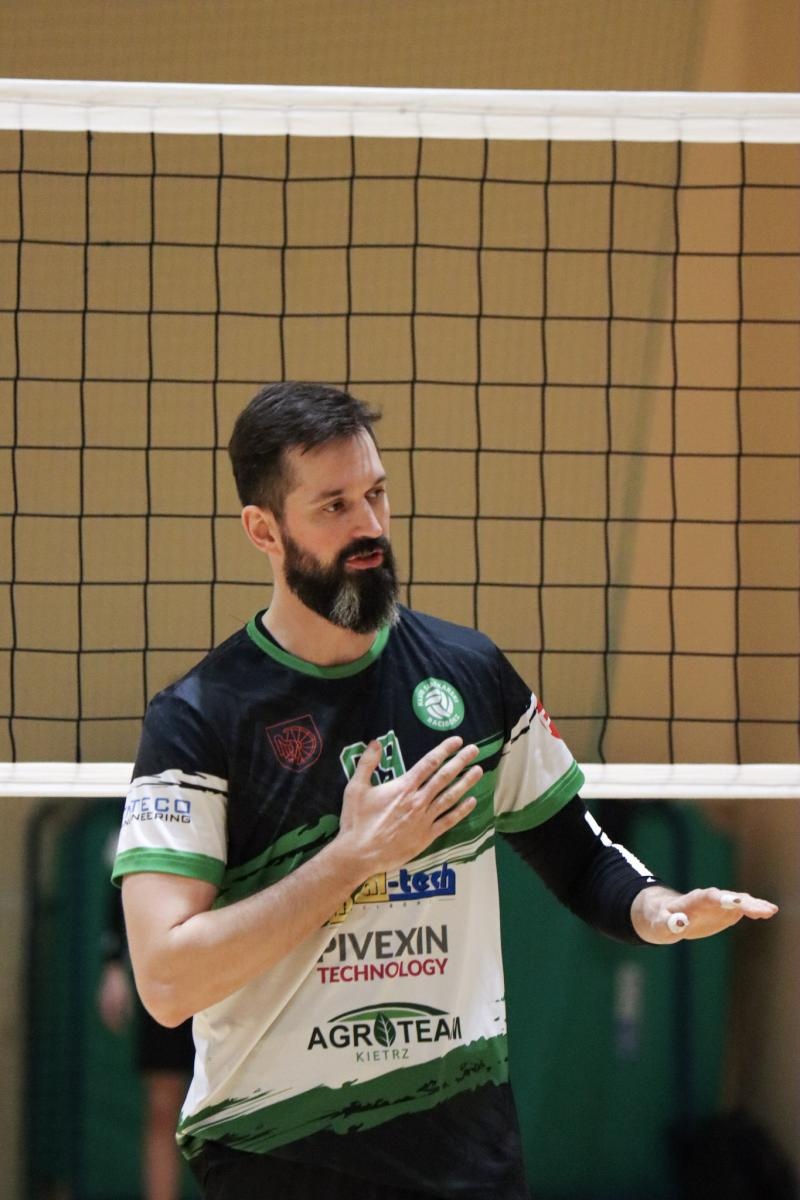 Zdjęcie w galerii na portalu naszraciborz.pl: Choć z liderem przegrali, do fazy play-off awansowali [FOTO] wiadomości z regionu