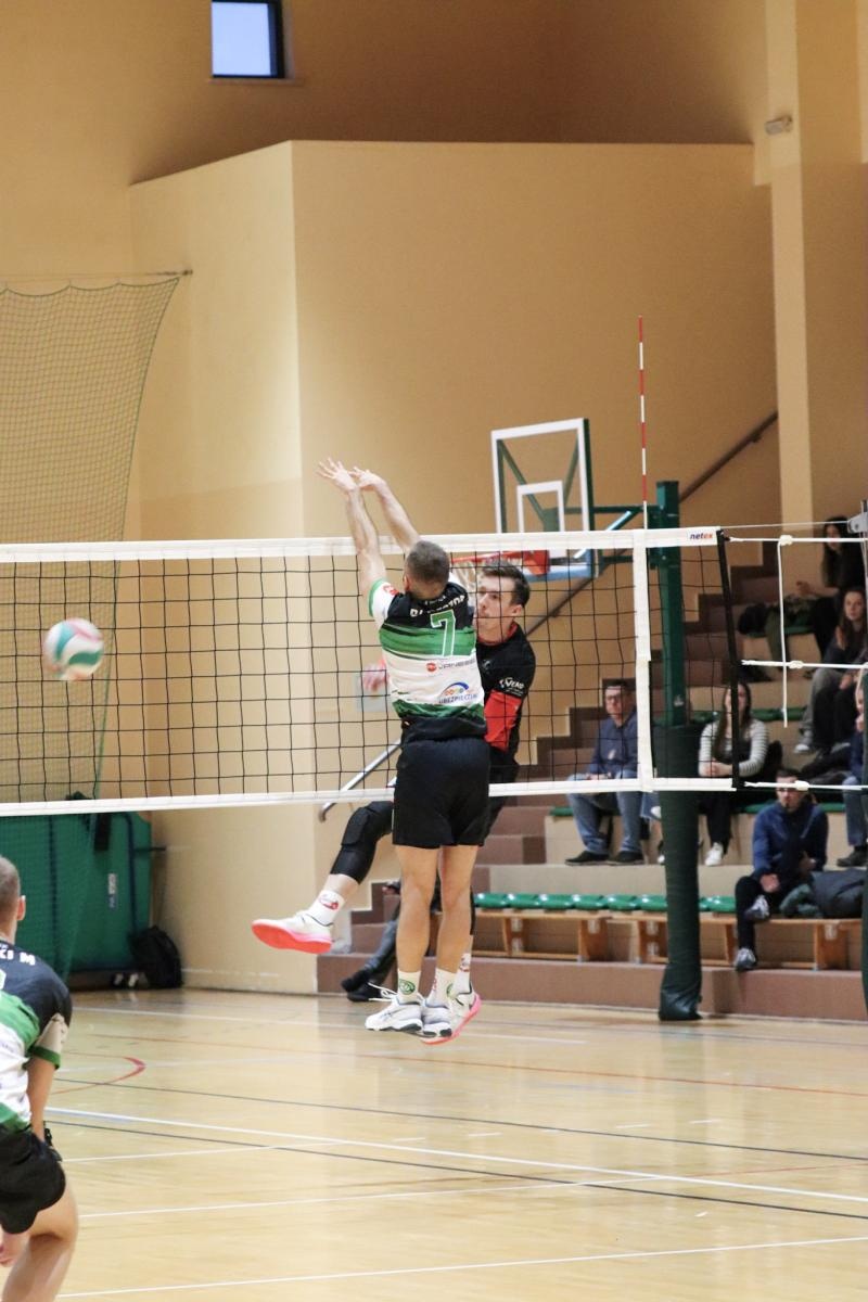 Zdjęcie w galerii na portalu naszraciborz.pl: Choć z liderem przegrali, do fazy play-off awansowali [FOTO] wiadomości z regionu