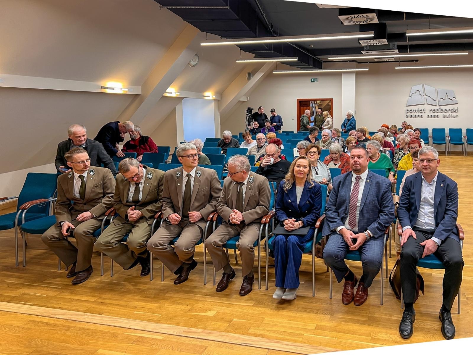 Zdjęcie w galerii na portalu naszraciborz.pl: Zamek Piastowski i Nadleśnictwo Rudy Raciborskie rozpoczynają współpracę wiadomości z regionu
