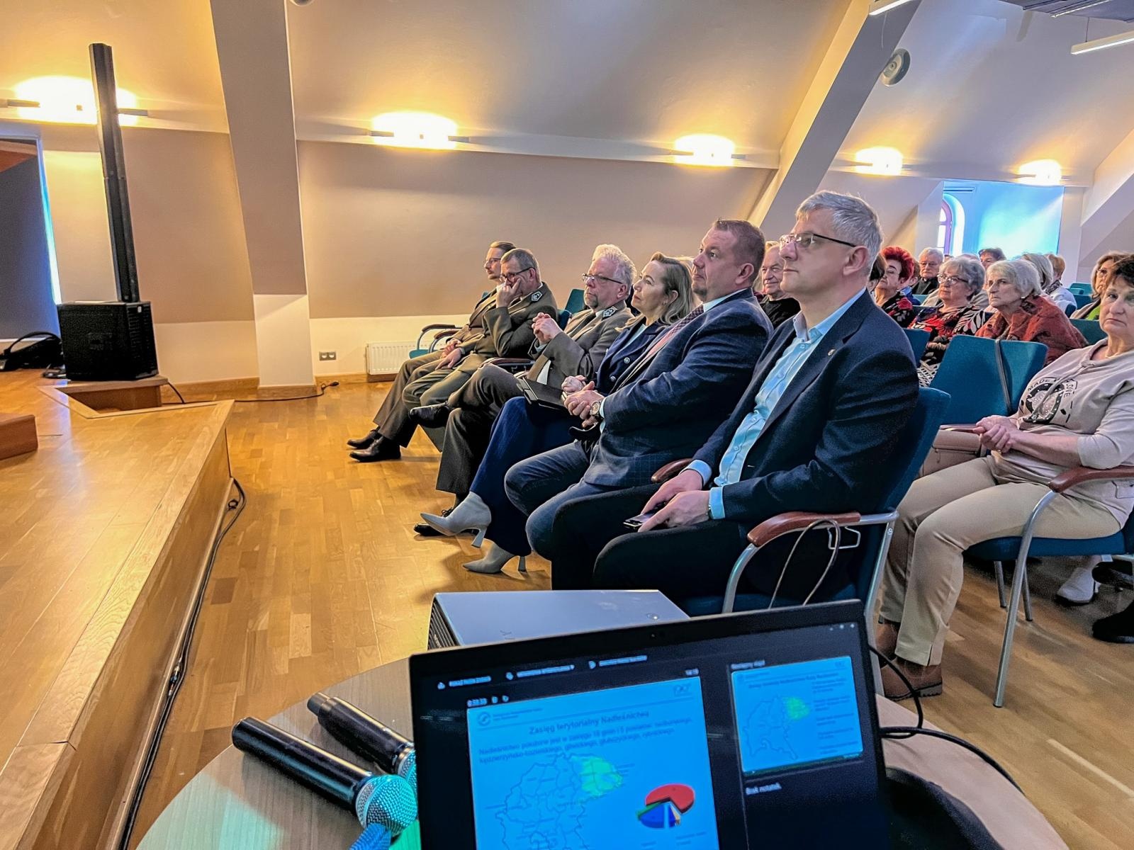 Zdjęcie w galerii na portalu naszraciborz.pl: Zamek Piastowski i Nadleśnictwo Rudy Raciborskie rozpoczynają współpracę wiadomości z regionu