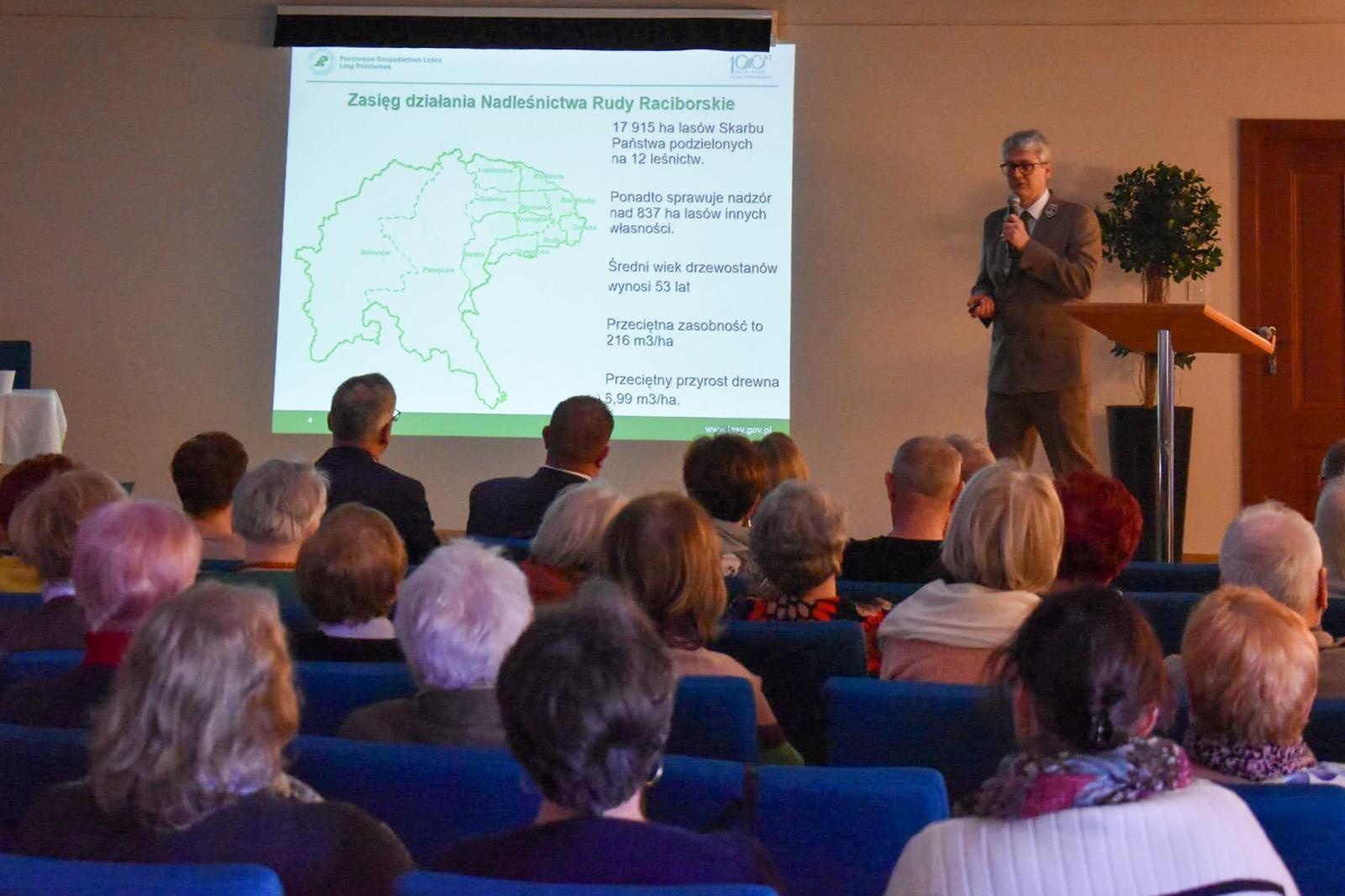 Zdjęcie w galerii na portalu naszraciborz.pl: Zamek Piastowski i Nadleśnictwo Rudy Raciborskie rozpoczynają współpracę wiadomości z regionu