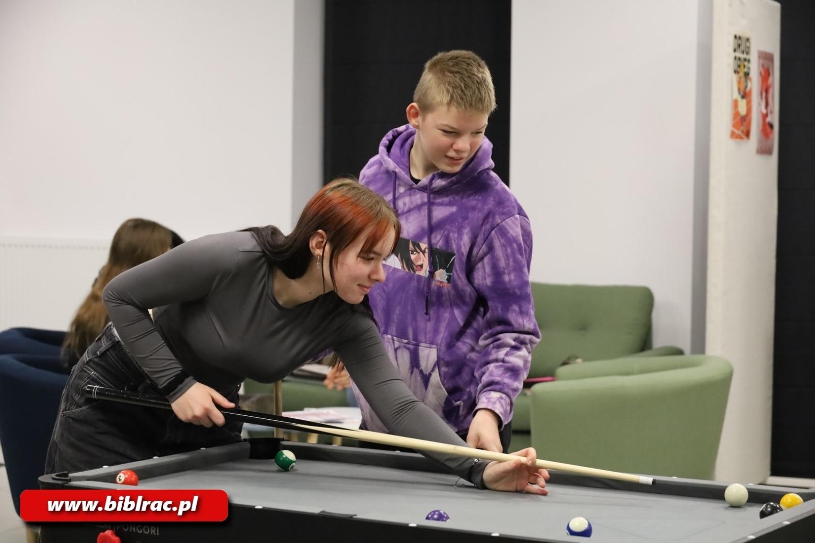 Zdjęcie w galerii na portalu naszraciborz.pl: VI edycja Nocy z Grami bez Prądu - po raz pierwszy na Stacji Młodych! wiadomości z regionu