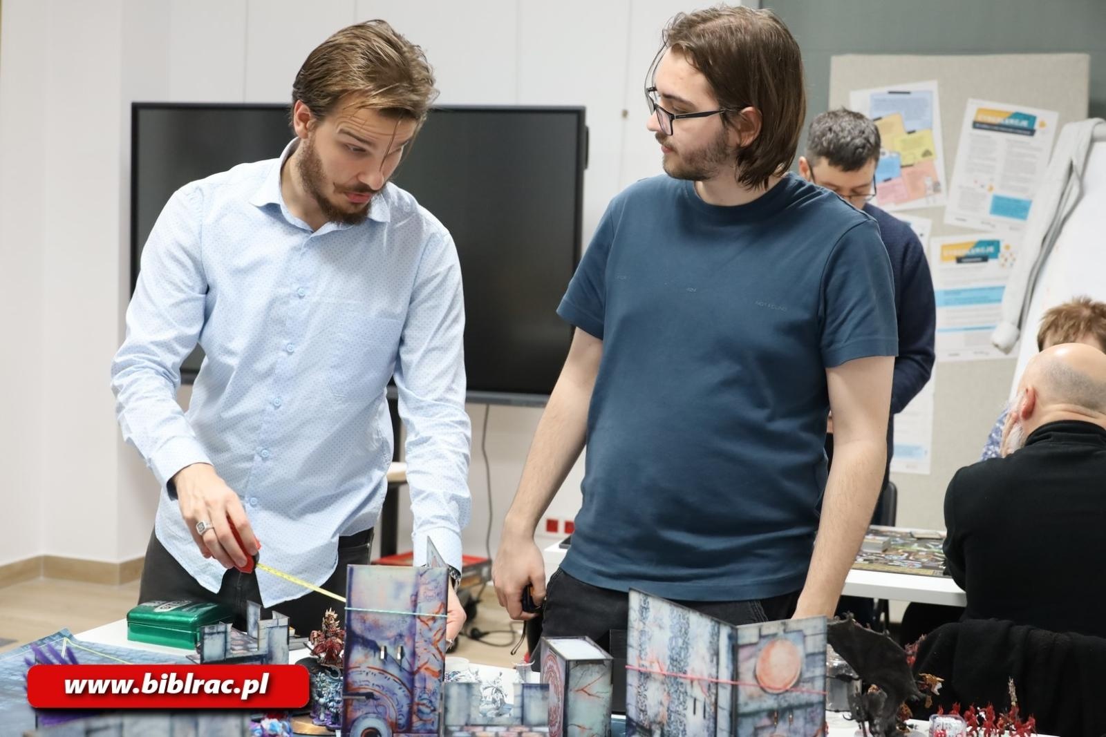 Zdjęcie w galerii na portalu naszraciborz.pl: VI edycja Nocy z Grami bez Prądu - po raz pierwszy na Stacji Młodych! wiadomości z regionu