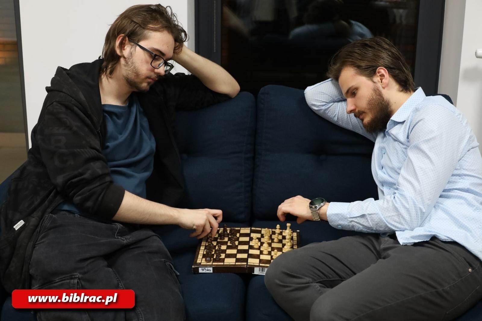 Zdjęcie w galerii na portalu naszraciborz.pl: VI edycja Nocy z Grami bez Prądu - po raz pierwszy na Stacji Młodych! wiadomości z regionu