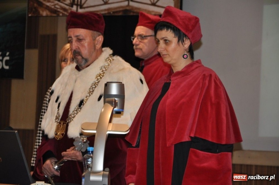 Zdjęcie w galerii na portalu naszraciborz.pl: Najmłodsi zasiedli w studenckich ławach wiadomości z regionu