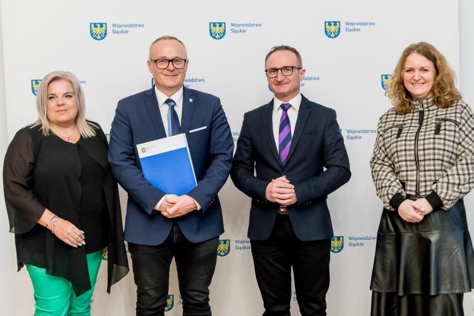 Zdjęcie w galerii na portalu naszraciborz.pl: Gmina Pietrowice Wielkie z inwestycjami w gospodarkę wodno-ściekową i infrastrukturę drogową wiadomości z regionu