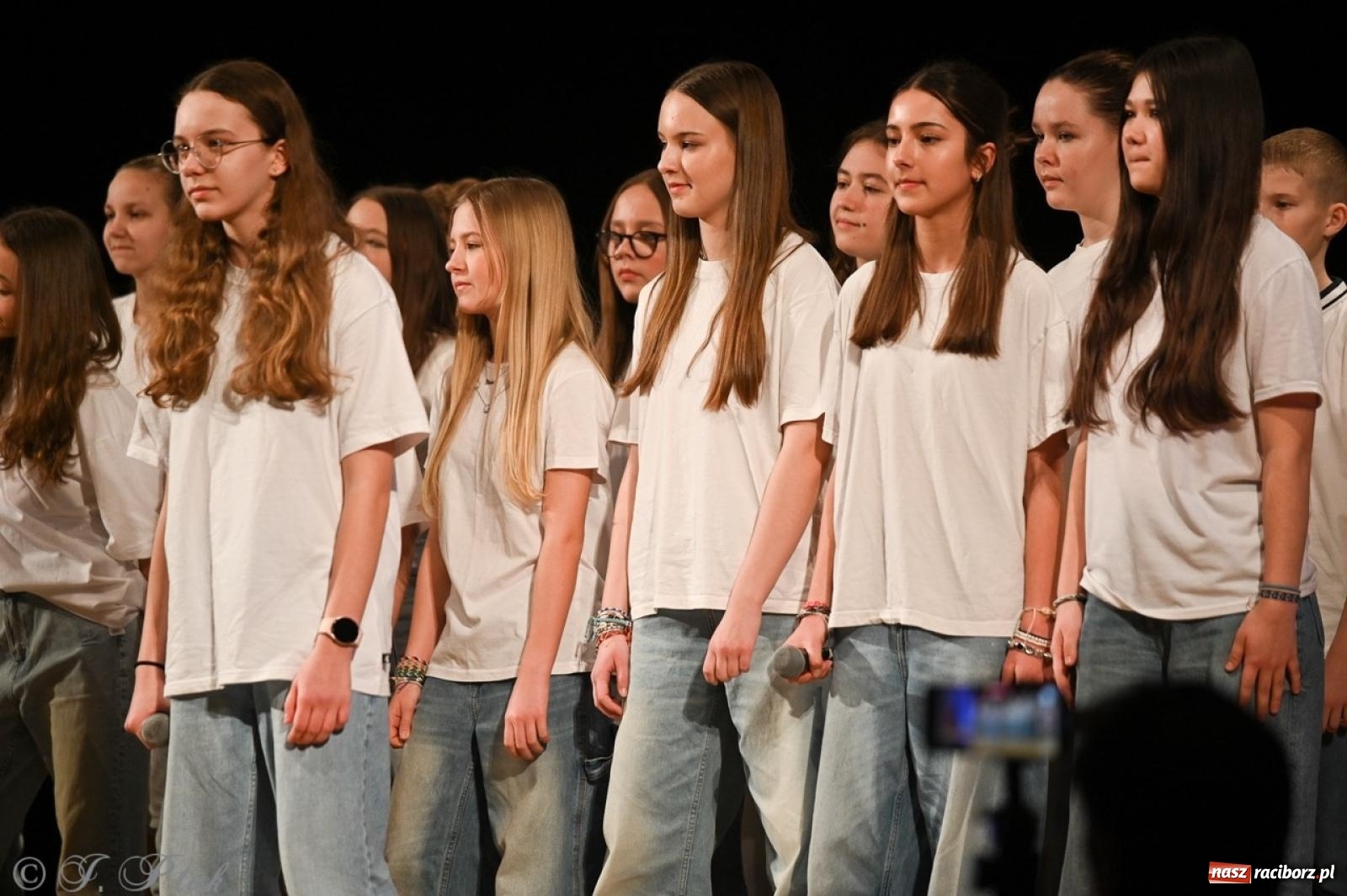 Zdjęcie w galerii na portalu naszraciborz.pl: Racibórz. Uroczyste rozdanie stypendiów za wyniki w nauce [FOTO i WIDEO] wiadomości z regionu