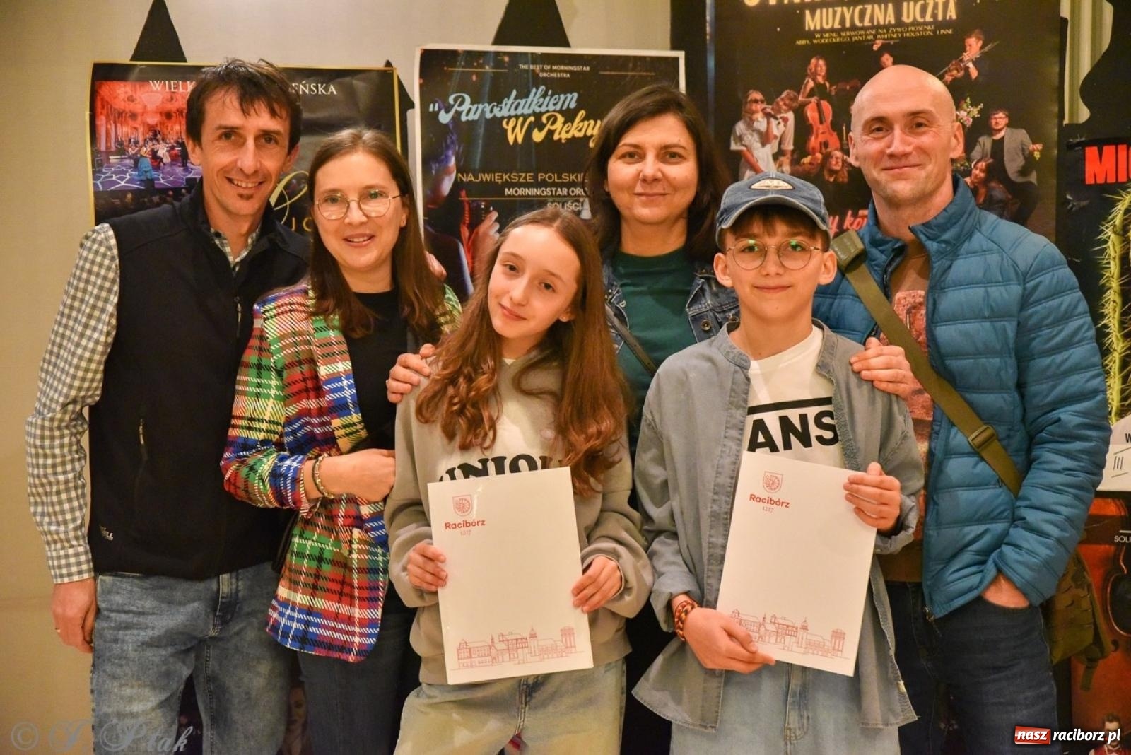 Zdjęcie w galerii na portalu naszraciborz.pl: Racibórz. Uroczyste rozdanie stypendiów za wyniki w nauce [FOTO i WIDEO] wiadomości z regionu