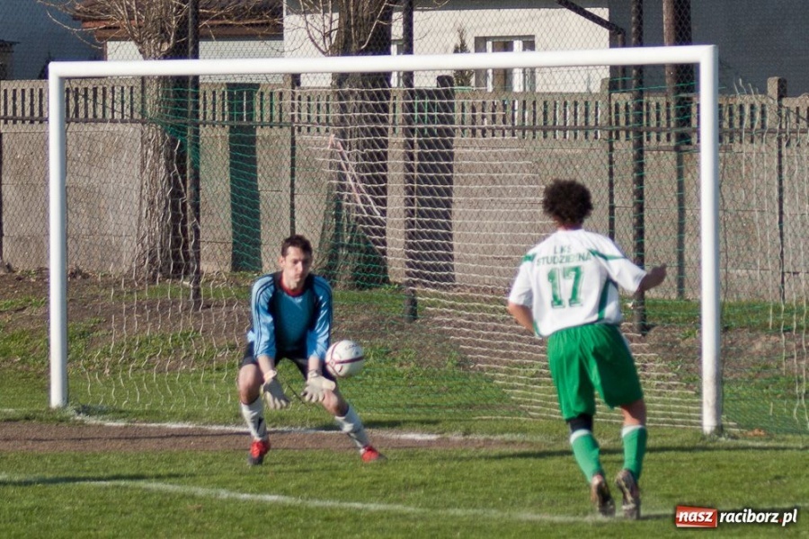 Zdjęcie w galerii na portalu naszraciborz.pl: Swoim spalonych nie pokazywał wiadomości z regionu