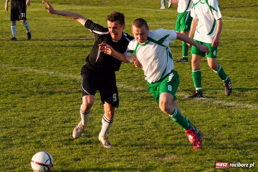 Zdjęcie w galerii na portalu naszraciborz.pl: Swoim spalonych nie pokazywał wiadomości z regionu