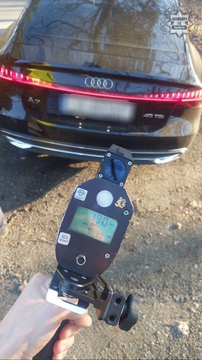 Zdjęcie w galerii na portalu naszraciborz.pl: Pędził przez Nędzę 190 km/h. Policja podsumowała akcję Prędkość wiadomości z regionu