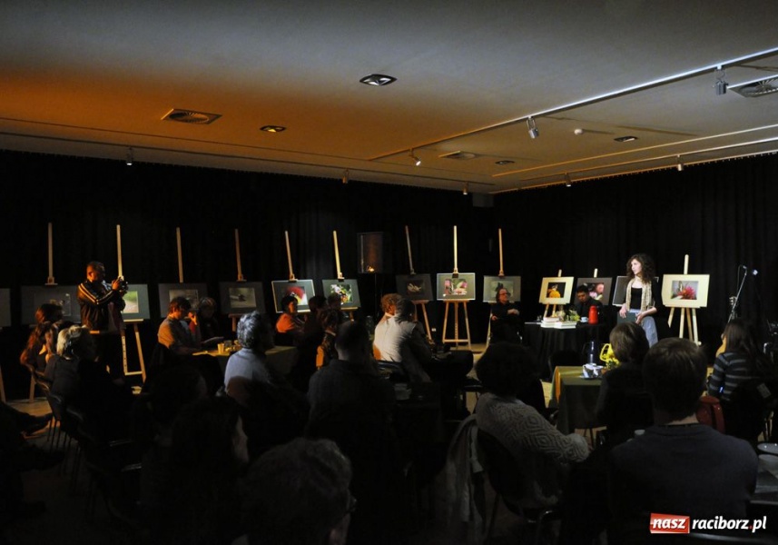 Zdjęcie w galerii na portalu naszraciborz.pl: 13. Almanach, 21. Nadzieja wiadomości z regionu