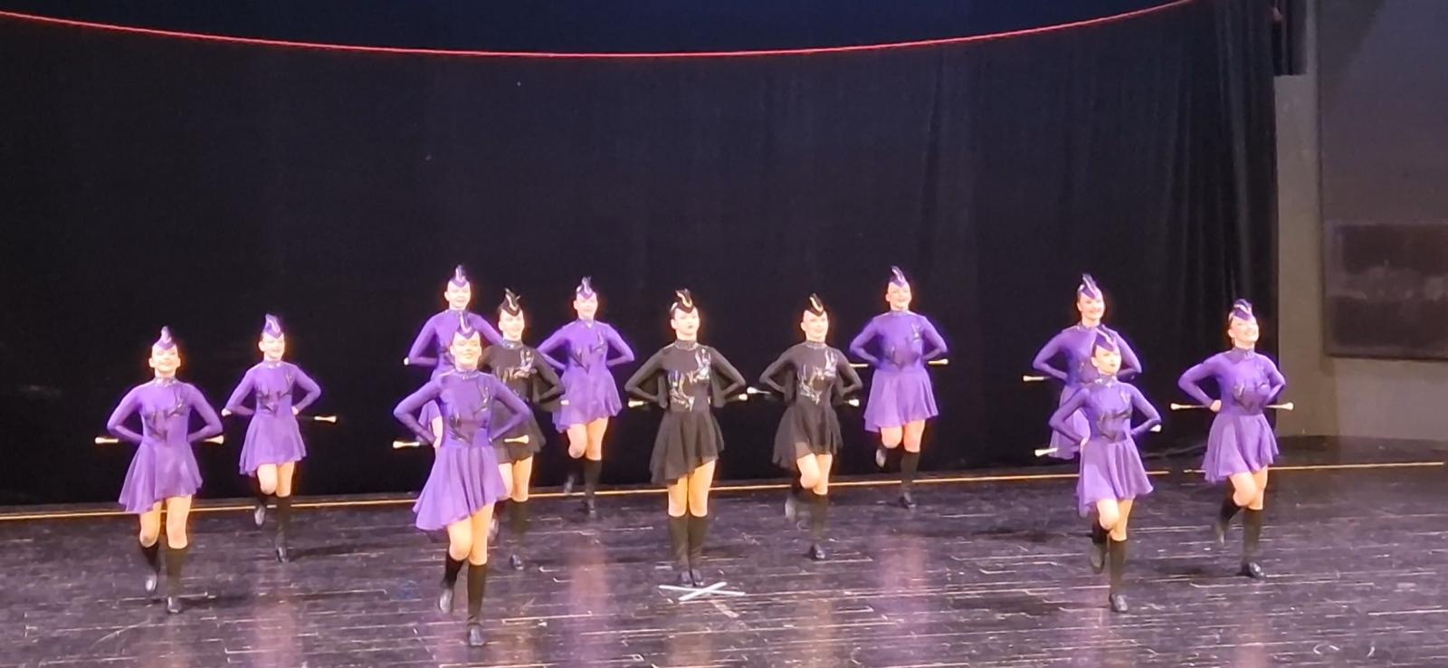 Zdjęcie w galerii na portalu naszraciborz.pl: Mażoretki raciborskiej ZARY otworzyły sezon z przytupem wiadomości z regionu