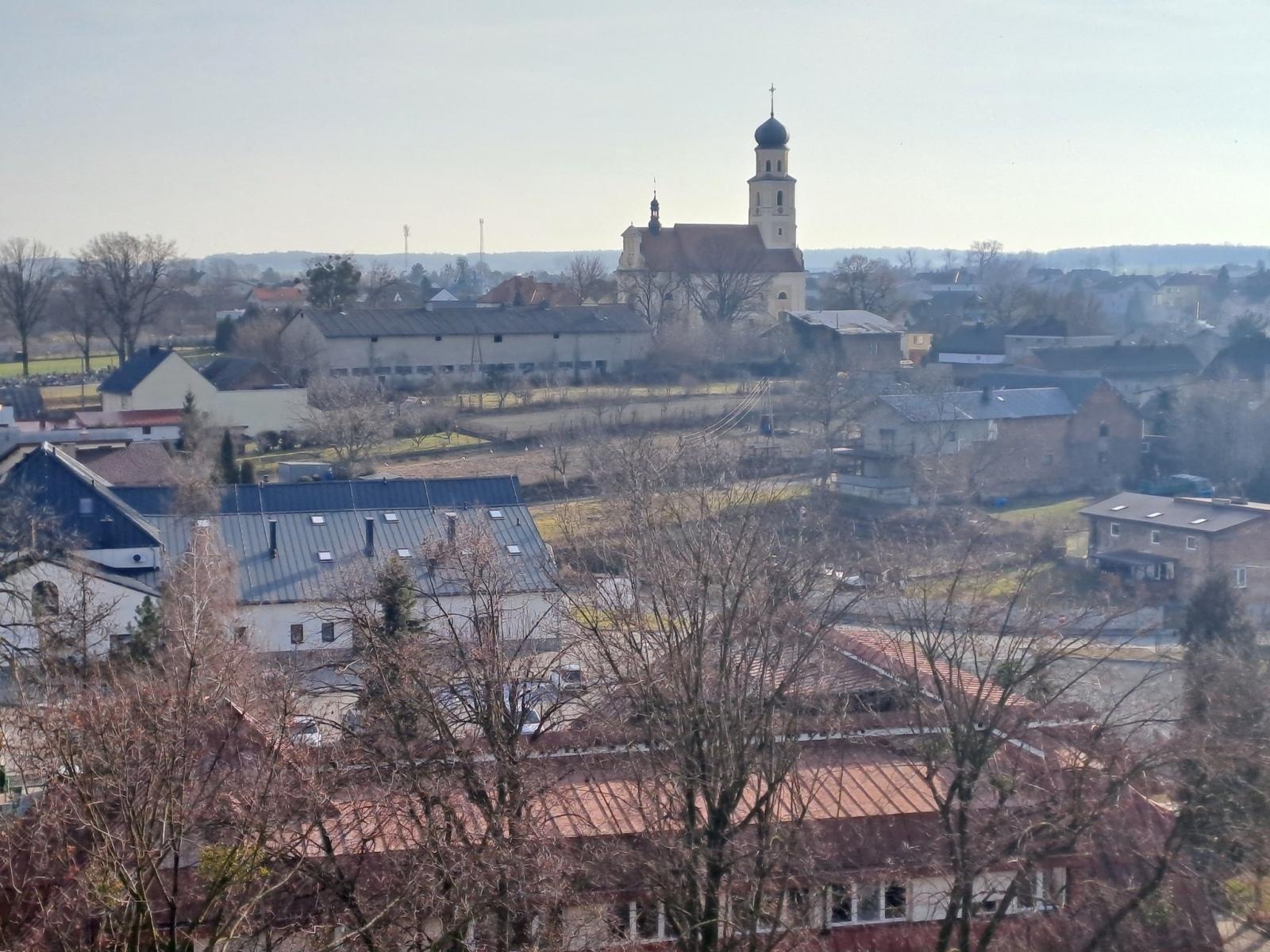 Zdjęcie w galerii na portalu naszraciborz.pl: Patrz, jak nadchodzi wiosna z wieży w Tworkowie wiadomości z regionu