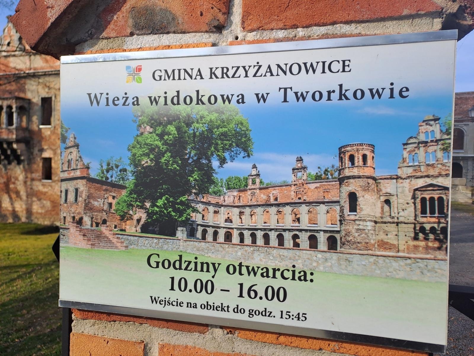 Zdjęcie w galerii na portalu naszraciborz.pl: Patrz, jak nadchodzi wiosna z wieży w Tworkowie wiadomości z regionu