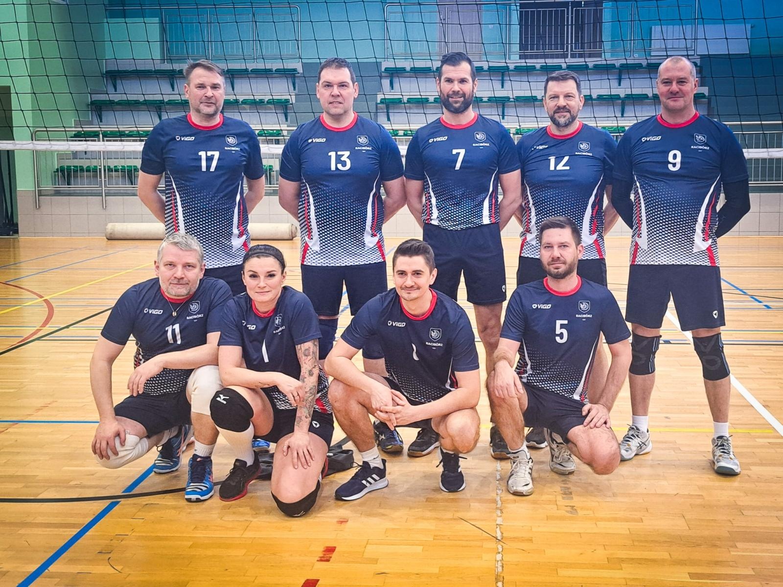 Zdjęcie w galerii na portalu naszraciborz.pl: Zakład Karny Racibórz triumfuje w XII Turnieju Siatkarskim Zakładów Pracy i Służb Mundurowych [FOTO i WIDEO] wiadomości z regionu