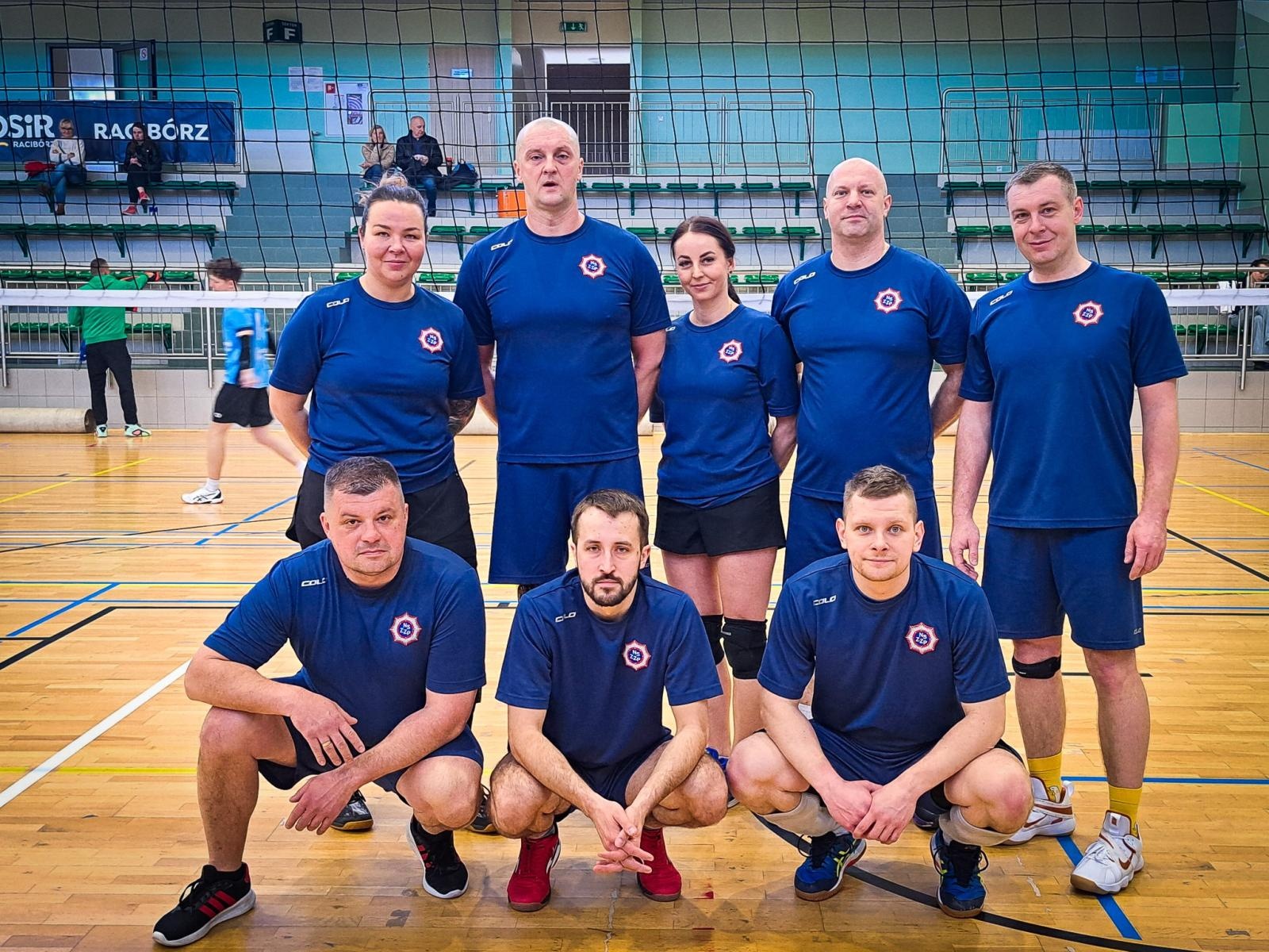 Zdjęcie w galerii na portalu naszraciborz.pl: Zakład Karny Racibórz triumfuje w XII Turnieju Siatkarskim Zakładów Pracy i Służb Mundurowych [FOTO i WIDEO] wiadomości z regionu