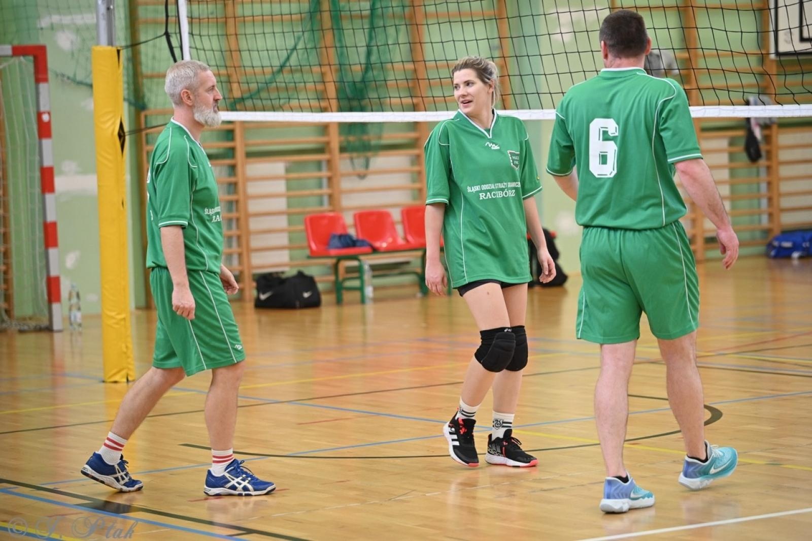 Zdjęcie w galerii na portalu naszraciborz.pl: Zakład Karny Racibórz triumfuje w XII Turnieju Siatkarskim Zakładów Pracy i Służb Mundurowych [FOTO i WIDEO] wiadomości z regionu