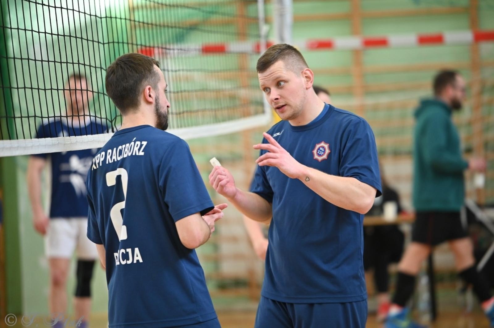 Zdjęcie w galerii na portalu naszraciborz.pl: Zakład Karny Racibórz triumfuje w XII Turnieju Siatkarskim Zakładów Pracy i Służb Mundurowych [FOTO i WIDEO] wiadomości z regionu
