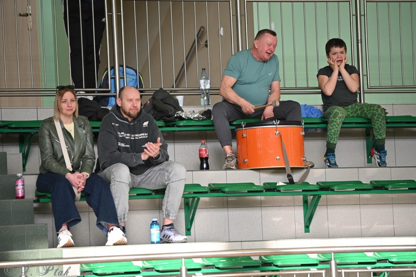 Zdjęcie w galerii na portalu naszraciborz.pl: Zakład Karny Racibórz triumfuje w XII Turnieju Siatkarskim Zakładów Pracy i Służb Mundurowych [FOTO i WIDEO] wiadomości z regionu