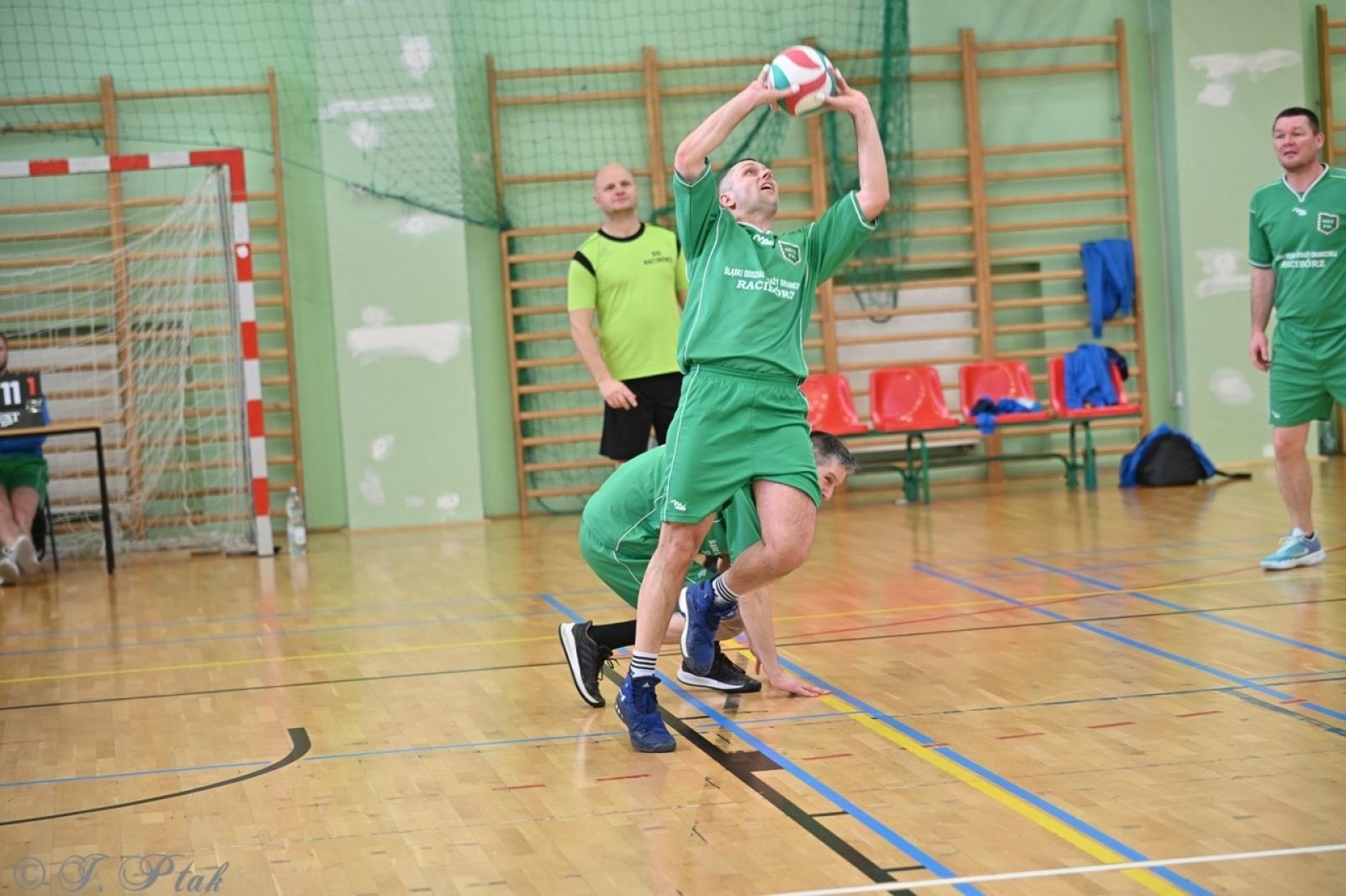 Zdjęcie w galerii na portalu naszraciborz.pl: Zakład Karny Racibórz triumfuje w XII Turnieju Siatkarskim Zakładów Pracy i Służb Mundurowych [FOTO i WIDEO] wiadomości z regionu