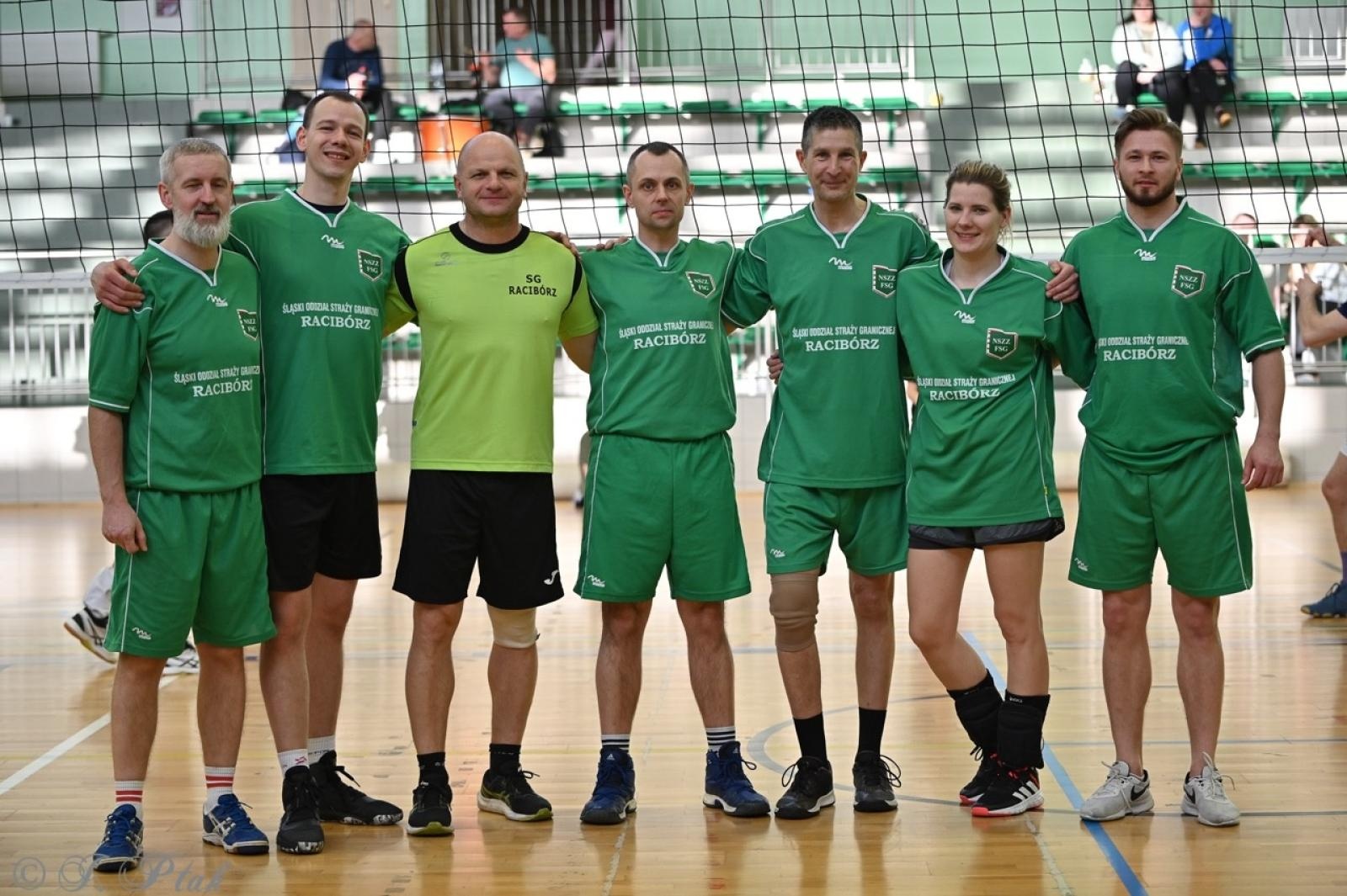 Zdjęcie w galerii na portalu naszraciborz.pl: Zakład Karny Racibórz triumfuje w XII Turnieju Siatkarskim Zakładów Pracy i Służb Mundurowych [FOTO i WIDEO] wiadomości z regionu