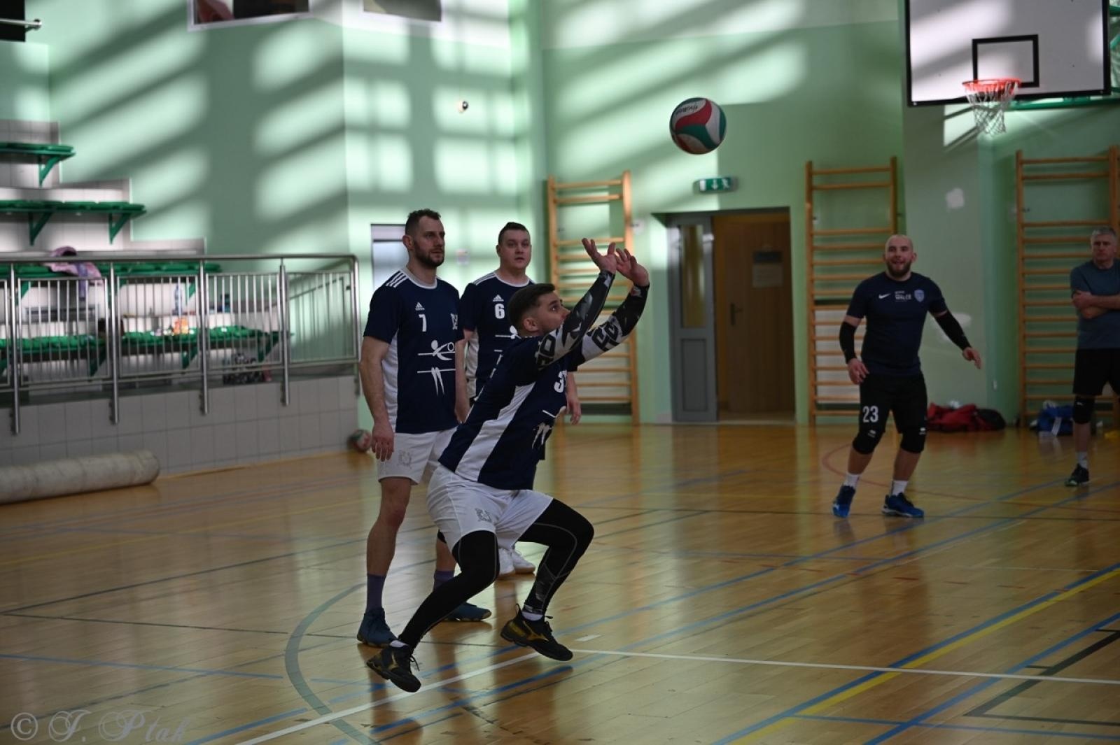 Zdjęcie w galerii na portalu naszraciborz.pl: Zakład Karny Racibórz triumfuje w XII Turnieju Siatkarskim Zakładów Pracy i Służb Mundurowych [FOTO i WIDEO] wiadomości z regionu