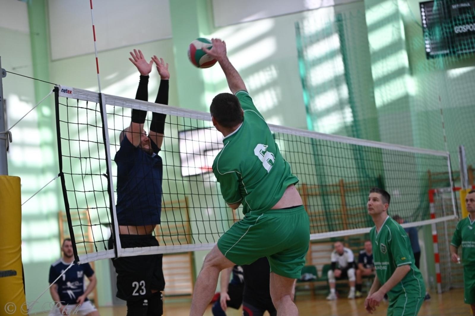 Zdjęcie w galerii na portalu naszraciborz.pl: Zakład Karny Racibórz triumfuje w XII Turnieju Siatkarskim Zakładów Pracy i Służb Mundurowych [FOTO i WIDEO] wiadomości z regionu