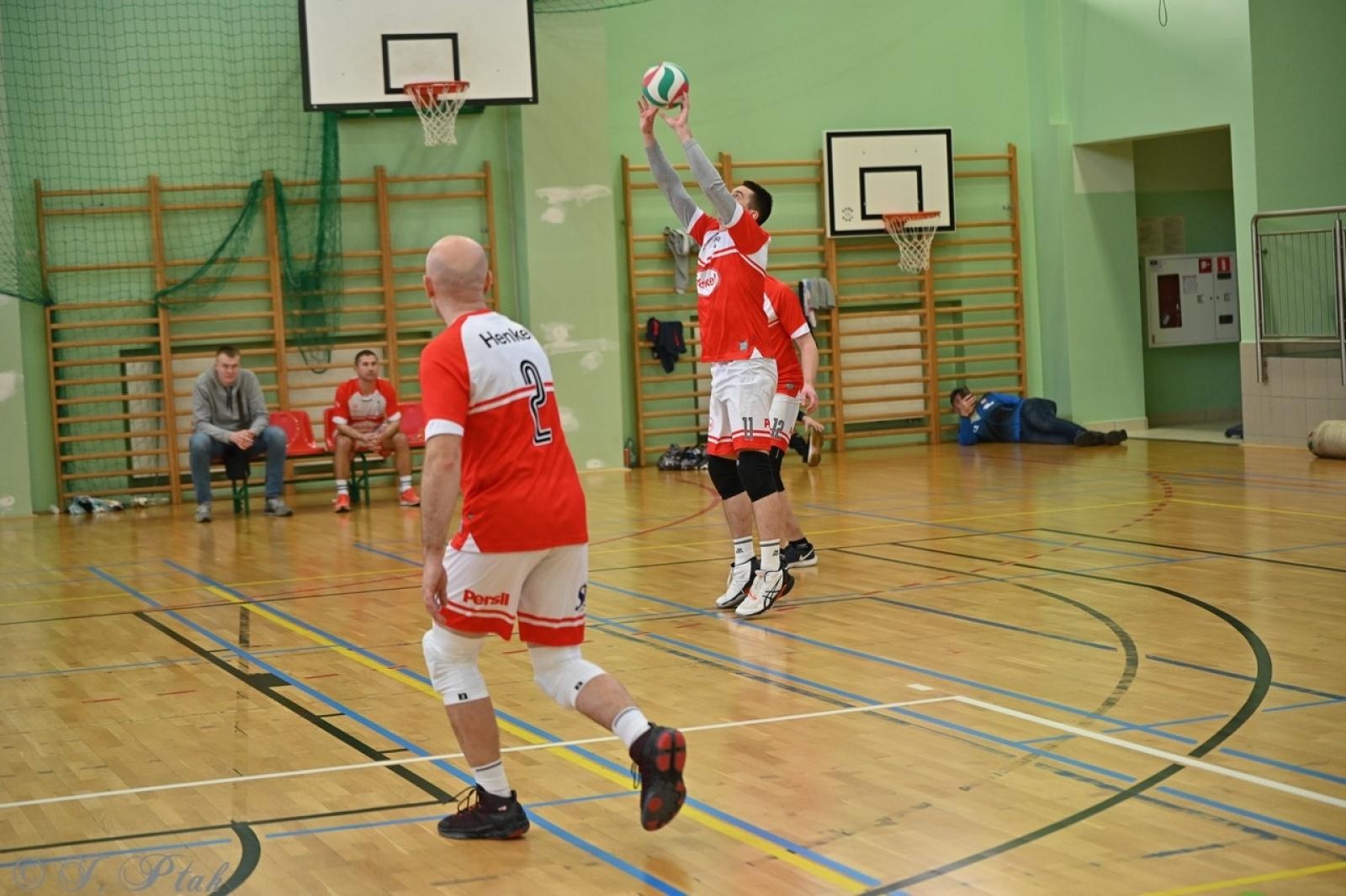 Zdjęcie w galerii na portalu naszraciborz.pl: Zakład Karny Racibórz triumfuje w XII Turnieju Siatkarskim Zakładów Pracy i Służb Mundurowych [FOTO i WIDEO] wiadomości z regionu