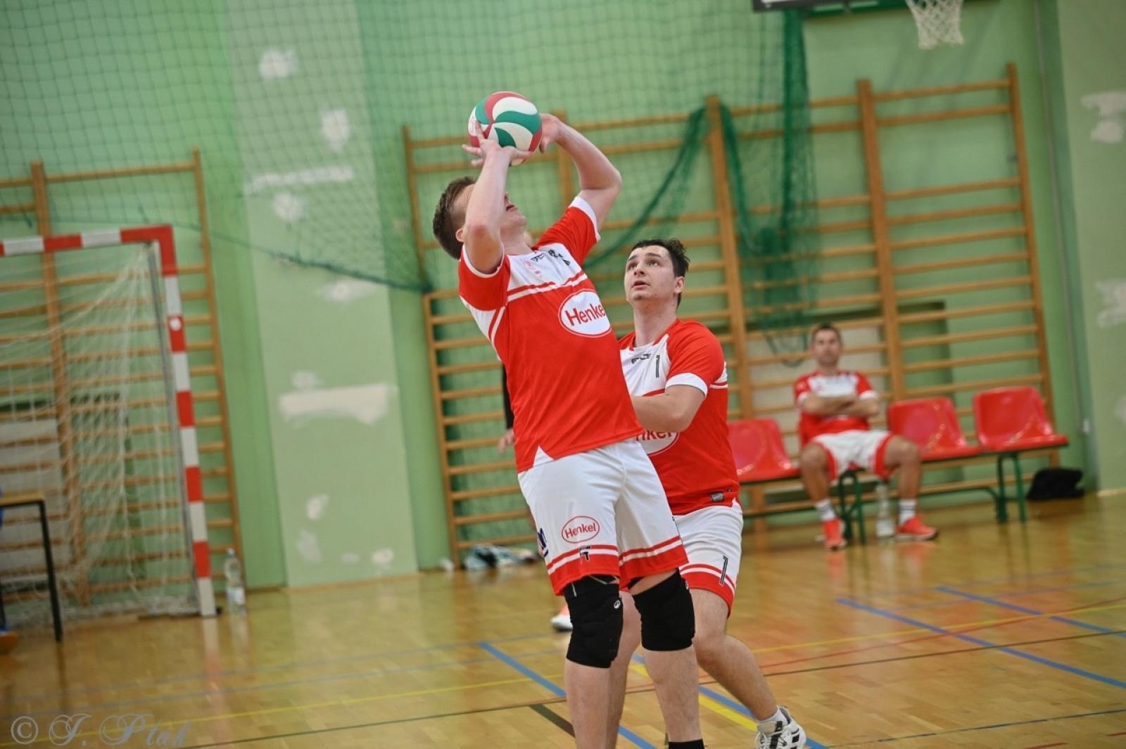 Zdjęcie w galerii na portalu naszraciborz.pl: Zakład Karny Racibórz triumfuje w XII Turnieju Siatkarskim Zakładów Pracy i Służb Mundurowych [FOTO i WIDEO] wiadomości z regionu