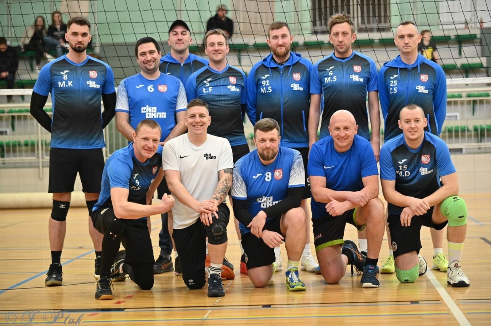 Zdjęcie w galerii na portalu naszraciborz.pl: Zakład Karny Racibórz triumfuje w XII Turnieju Siatkarskim Zakładów Pracy i Służb Mundurowych [FOTO i WIDEO] wiadomości z regionu