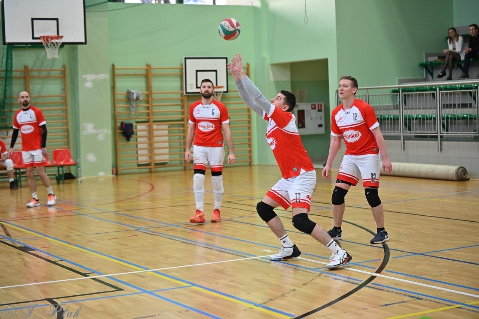 Zdjęcie w galerii na portalu naszraciborz.pl: Zakład Karny Racibórz triumfuje w XII Turnieju Siatkarskim Zakładów Pracy i Służb Mundurowych [FOTO i WIDEO] wiadomości z regionu