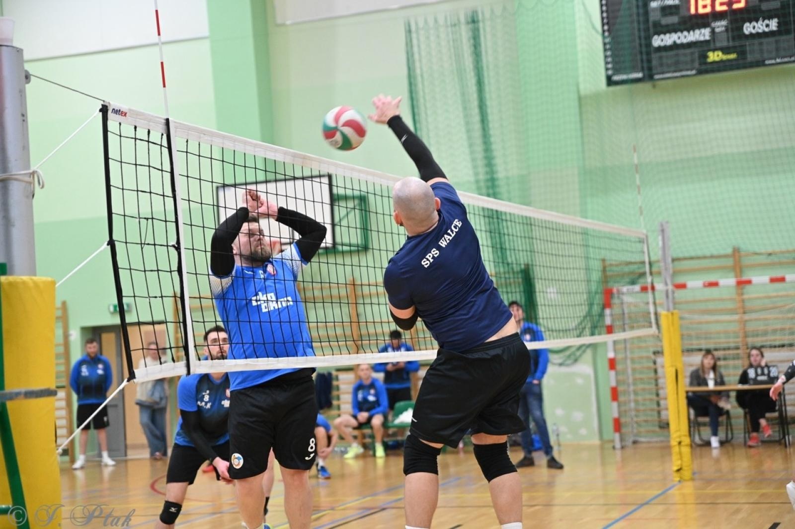 Zdjęcie w galerii na portalu naszraciborz.pl: Zakład Karny Racibórz triumfuje w XII Turnieju Siatkarskim Zakładów Pracy i Służb Mundurowych [FOTO i WIDEO] wiadomości z regionu