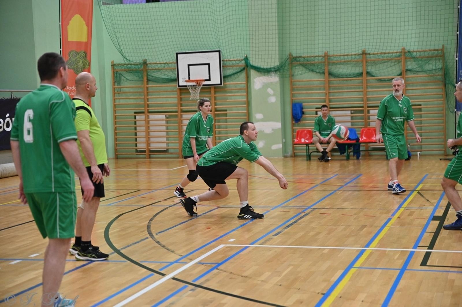 Zdjęcie w galerii na portalu naszraciborz.pl: Zakład Karny Racibórz triumfuje w XII Turnieju Siatkarskim Zakładów Pracy i Służb Mundurowych [FOTO i WIDEO] wiadomości z regionu