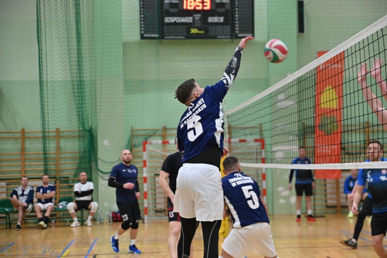Zdjęcie w galerii na portalu naszraciborz.pl: Zakład Karny Racibórz triumfuje w XII Turnieju Siatkarskim Zakładów Pracy i Służb Mundurowych [FOTO i WIDEO] wiadomości z regionu