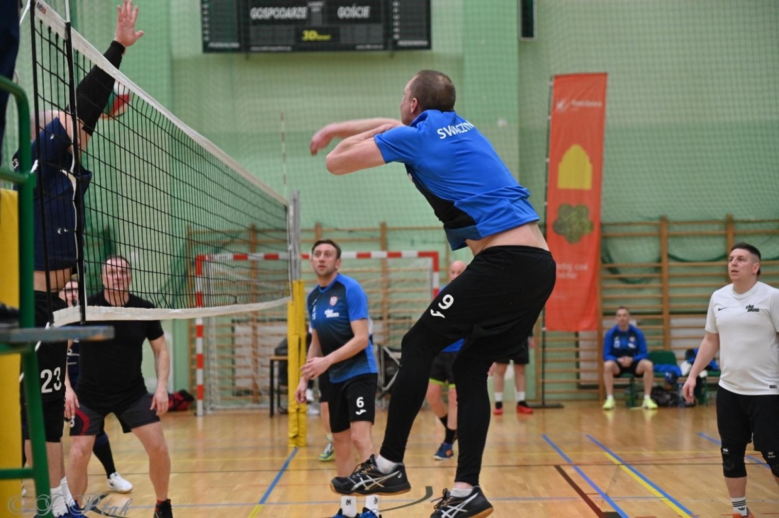 Zdjęcie w galerii na portalu naszraciborz.pl: Zakład Karny Racibórz triumfuje w XII Turnieju Siatkarskim Zakładów Pracy i Służb Mundurowych [FOTO i WIDEO] wiadomości z regionu