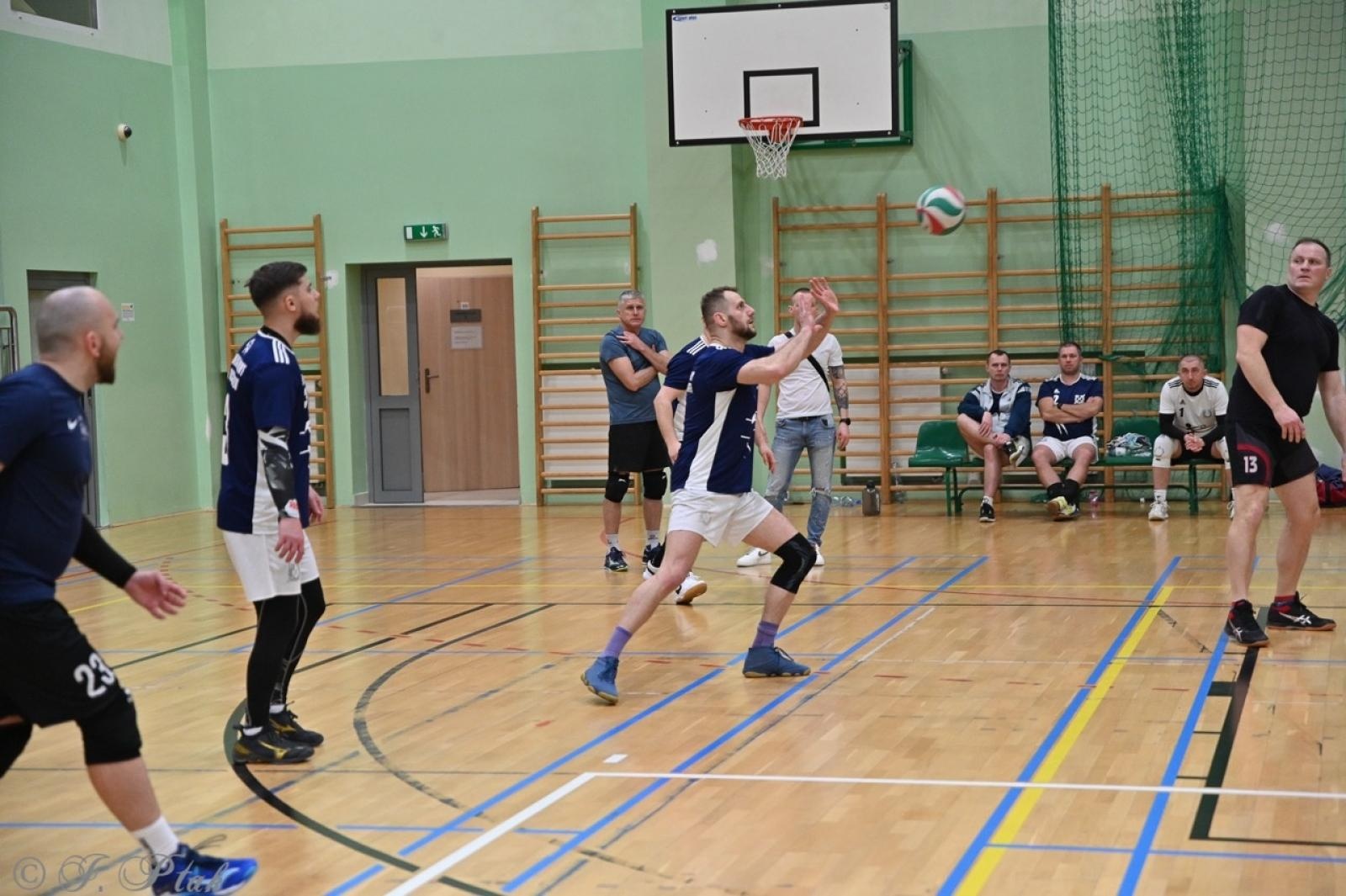 Zdjęcie w galerii na portalu naszraciborz.pl: Zakład Karny Racibórz triumfuje w XII Turnieju Siatkarskim Zakładów Pracy i Służb Mundurowych [FOTO i WIDEO] wiadomości z regionu