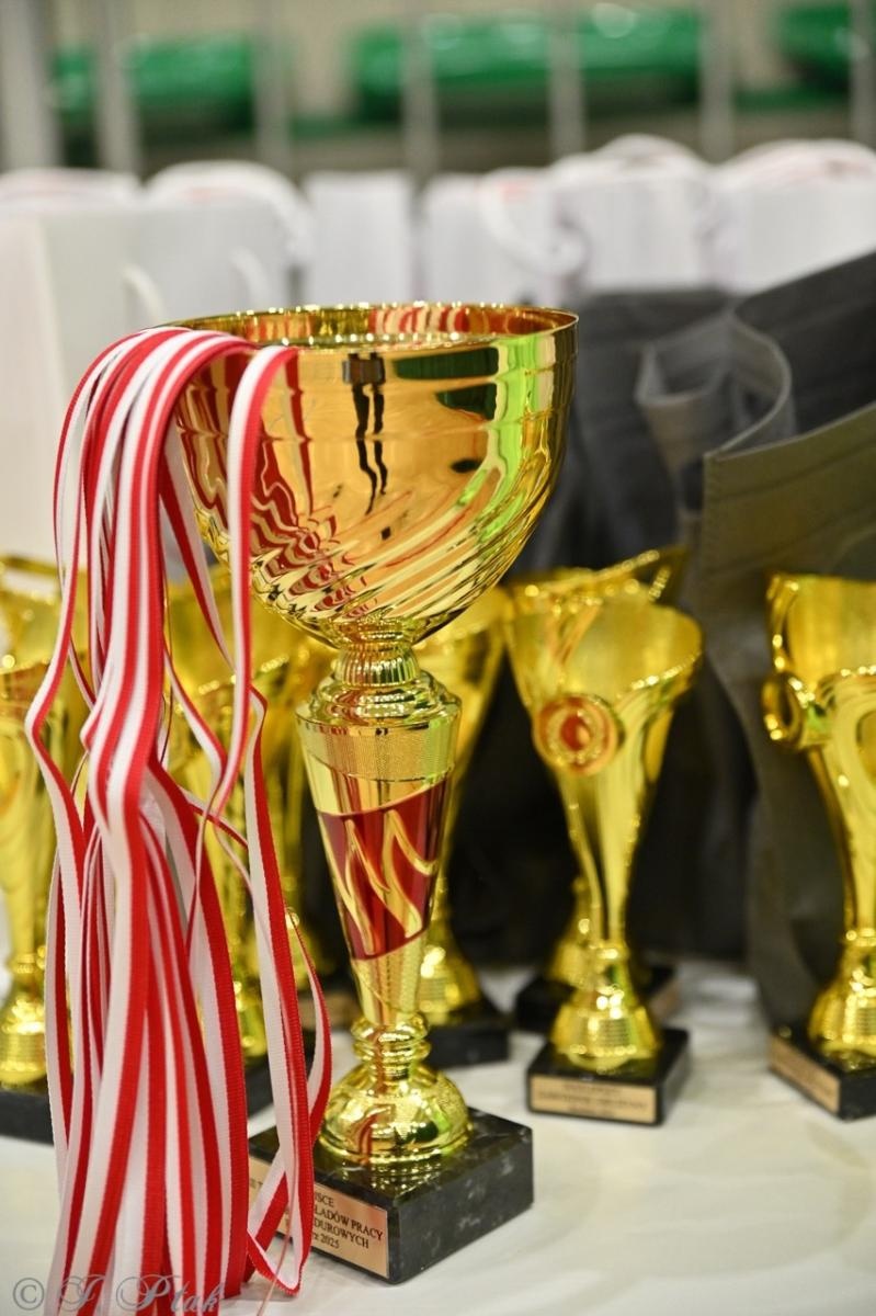 Zdjęcie w galerii na portalu naszraciborz.pl: Zakład Karny Racibórz triumfuje w XII Turnieju Siatkarskim Zakładów Pracy i Służb Mundurowych [FOTO i WIDEO] wiadomości z regionu