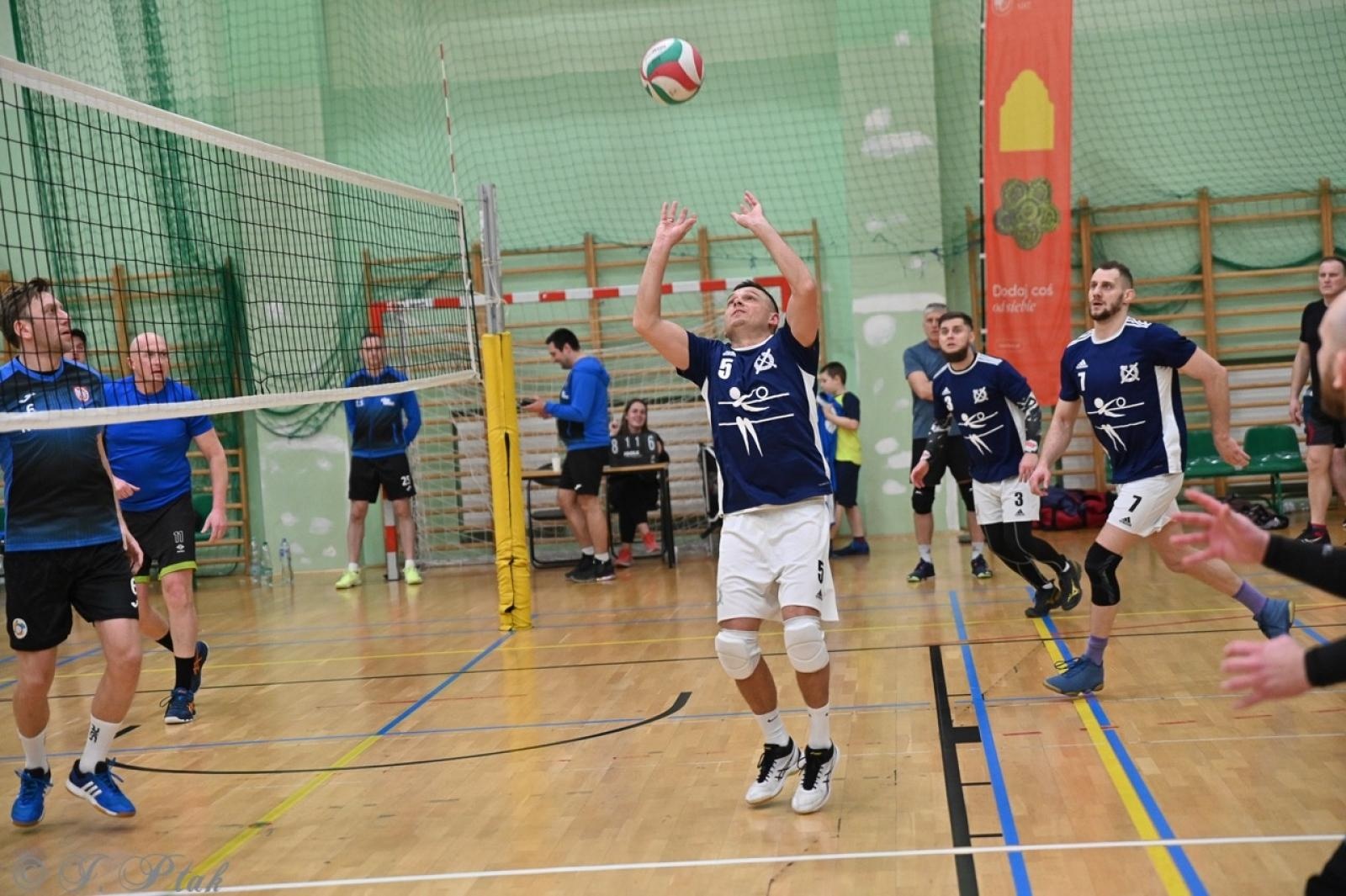 Zdjęcie w galerii na portalu naszraciborz.pl: Zakład Karny Racibórz triumfuje w XII Turnieju Siatkarskim Zakładów Pracy i Służb Mundurowych [FOTO i WIDEO] wiadomości z regionu