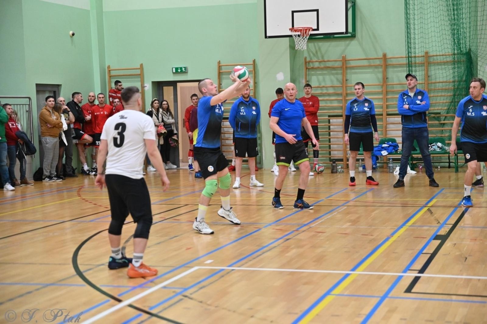 Zdjęcie w galerii na portalu naszraciborz.pl: Zakład Karny Racibórz triumfuje w XII Turnieju Siatkarskim Zakładów Pracy i Służb Mundurowych [FOTO i WIDEO] wiadomości z regionu