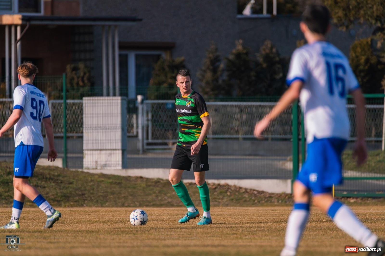 Zdjęcie w galerii na portalu naszraciborz.pl: Unia Racibórz triumfuje w inauguracyjnym meczu rundy wiosennej [FOTO] wiadomości z regionu