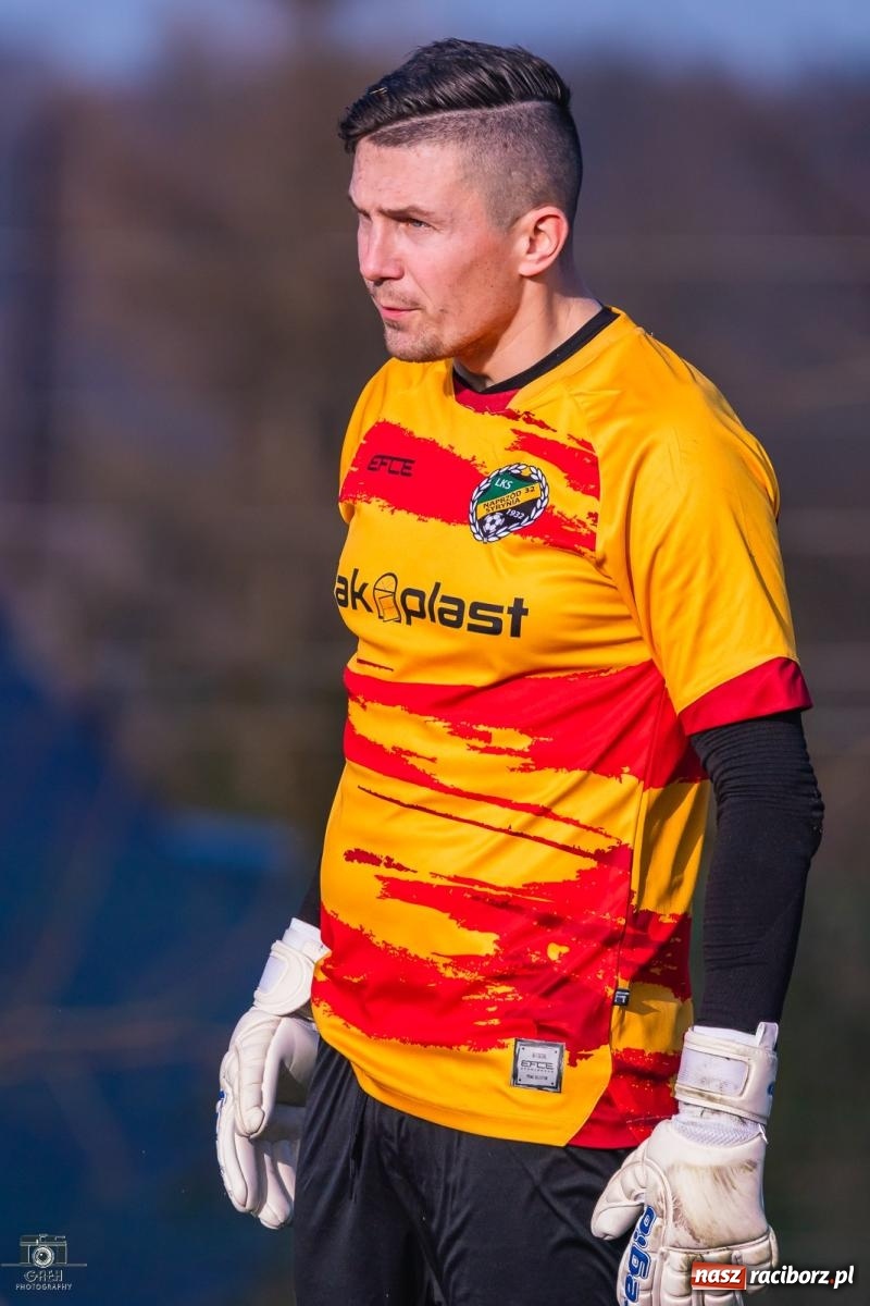 Zdjęcie w galerii na portalu naszraciborz.pl: Unia Racibórz triumfuje w inauguracyjnym meczu rundy wiosennej [FOTO] wiadomości z regionu