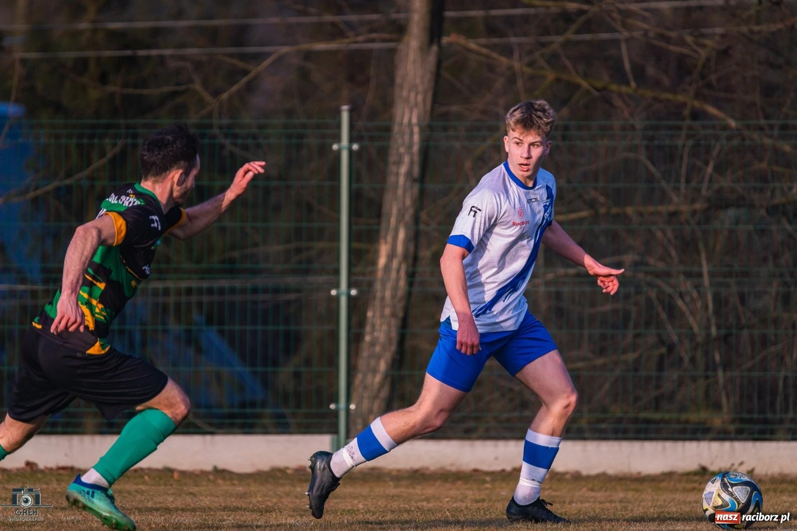 Zdjęcie w galerii na portalu naszraciborz.pl: Unia Racibórz triumfuje w inauguracyjnym meczu rundy wiosennej [FOTO] wiadomości z regionu